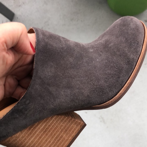 Kork-Ease blue ultra suede booties 8.5 worn only once - Picture 2 of 10